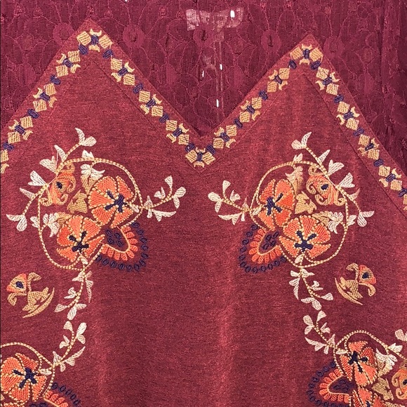 NWT Entro top with stitching - Picture 4 of 8